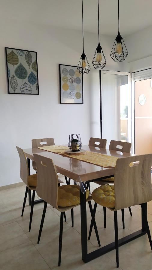 Deltafamily ¡ Barbacoa,Piscina, Wifi Chromecast !! Apartment Els Muntells ภายนอก รูปภาพ